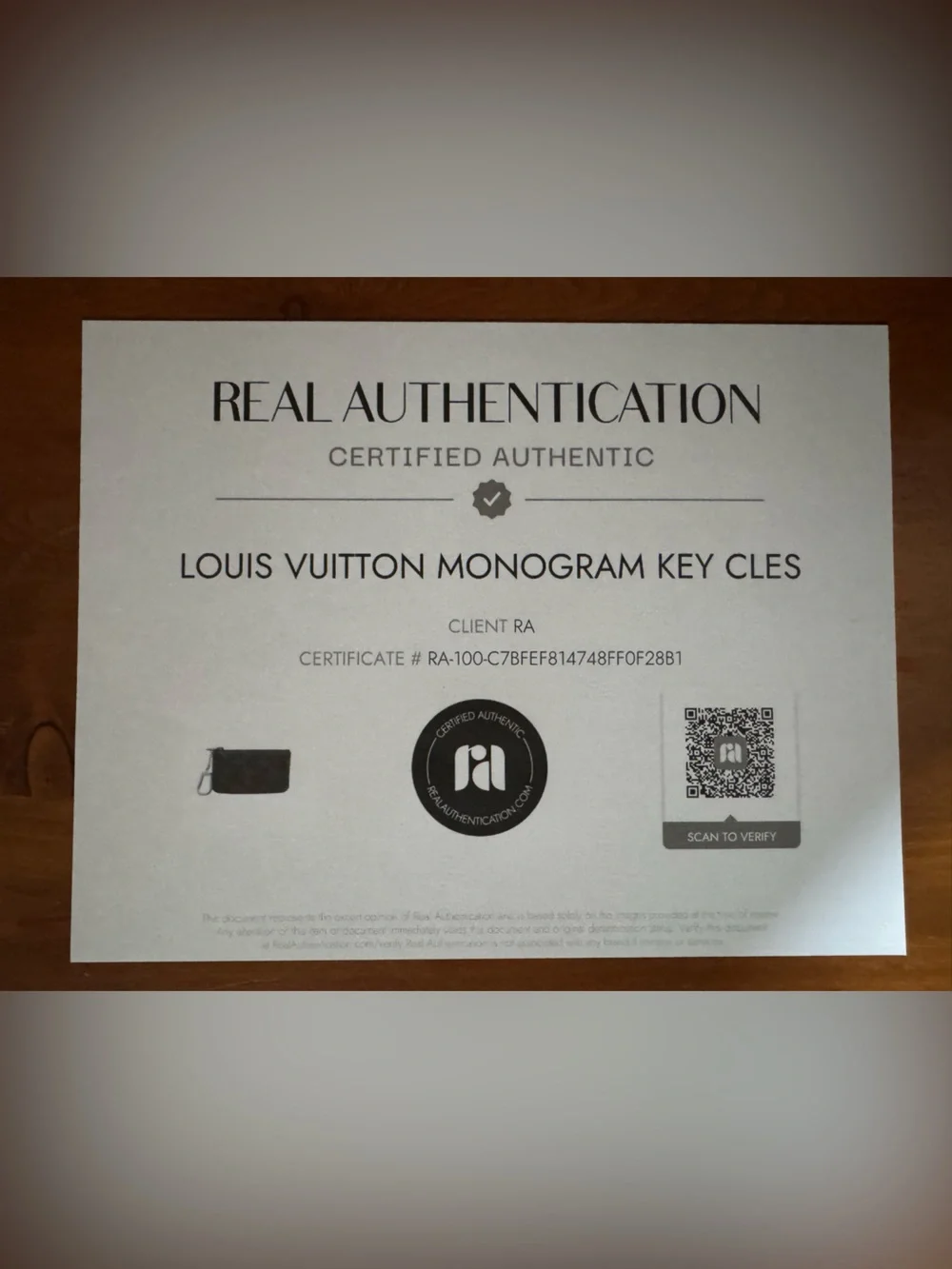 Louis Vuitton Brown Monogram Key Kles